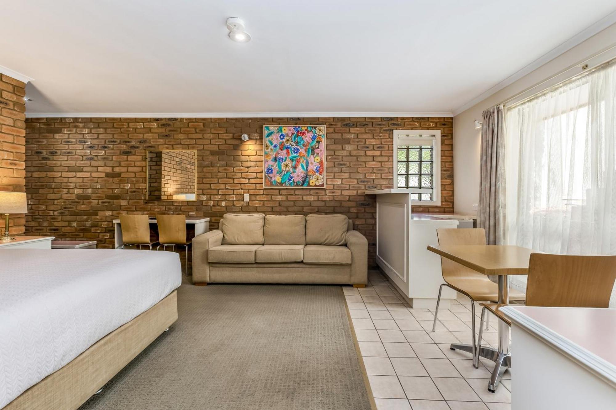 Golden Square Motor Inn Bendigo Exterior photo